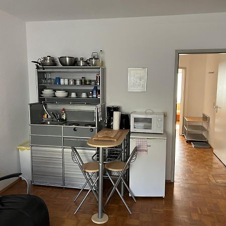Apartmenthaus Zentrum Komfort Apartments mit Miniküchen verschiedener Größen Kassel Exterior foto