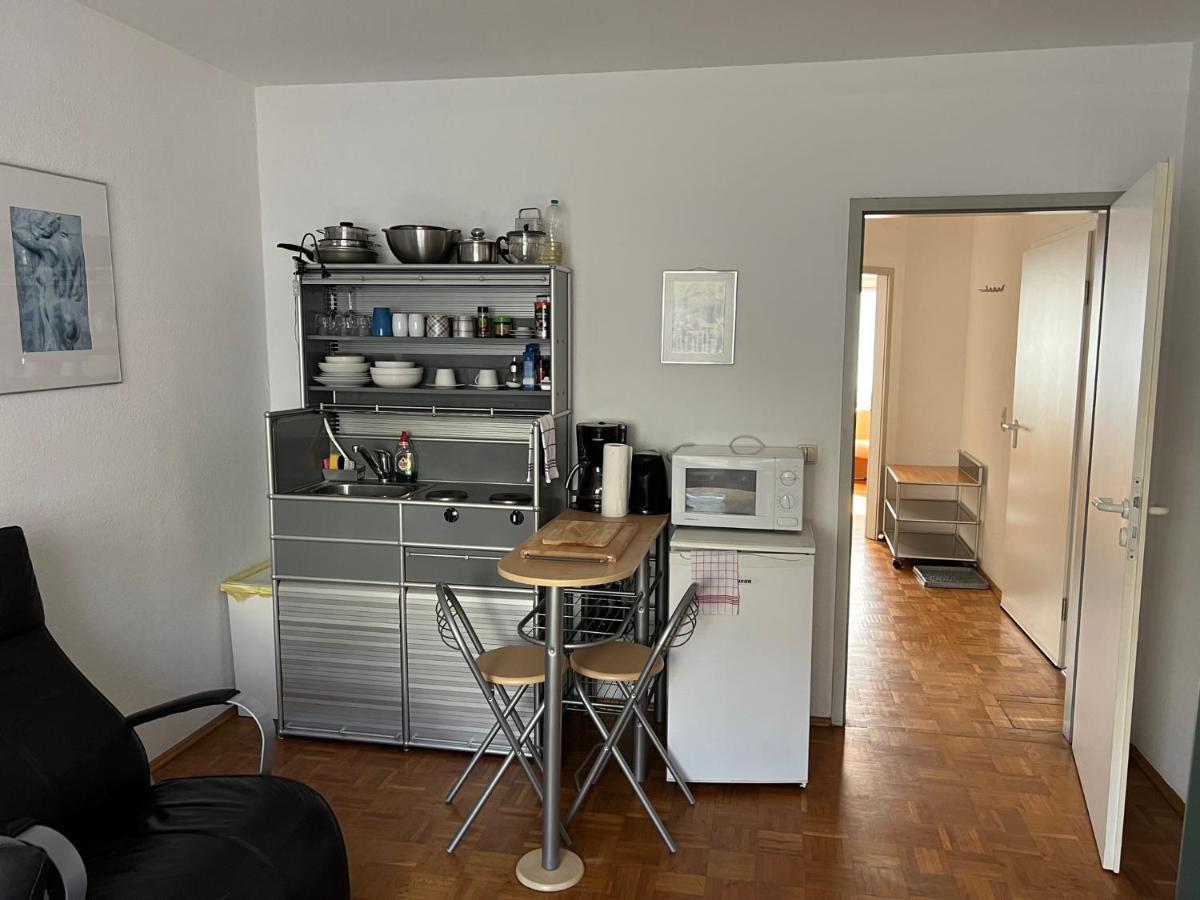 Apartmenthaus Zentrum Komfort Apartments mit Miniküchen verschiedener Größen Kassel Exterior foto