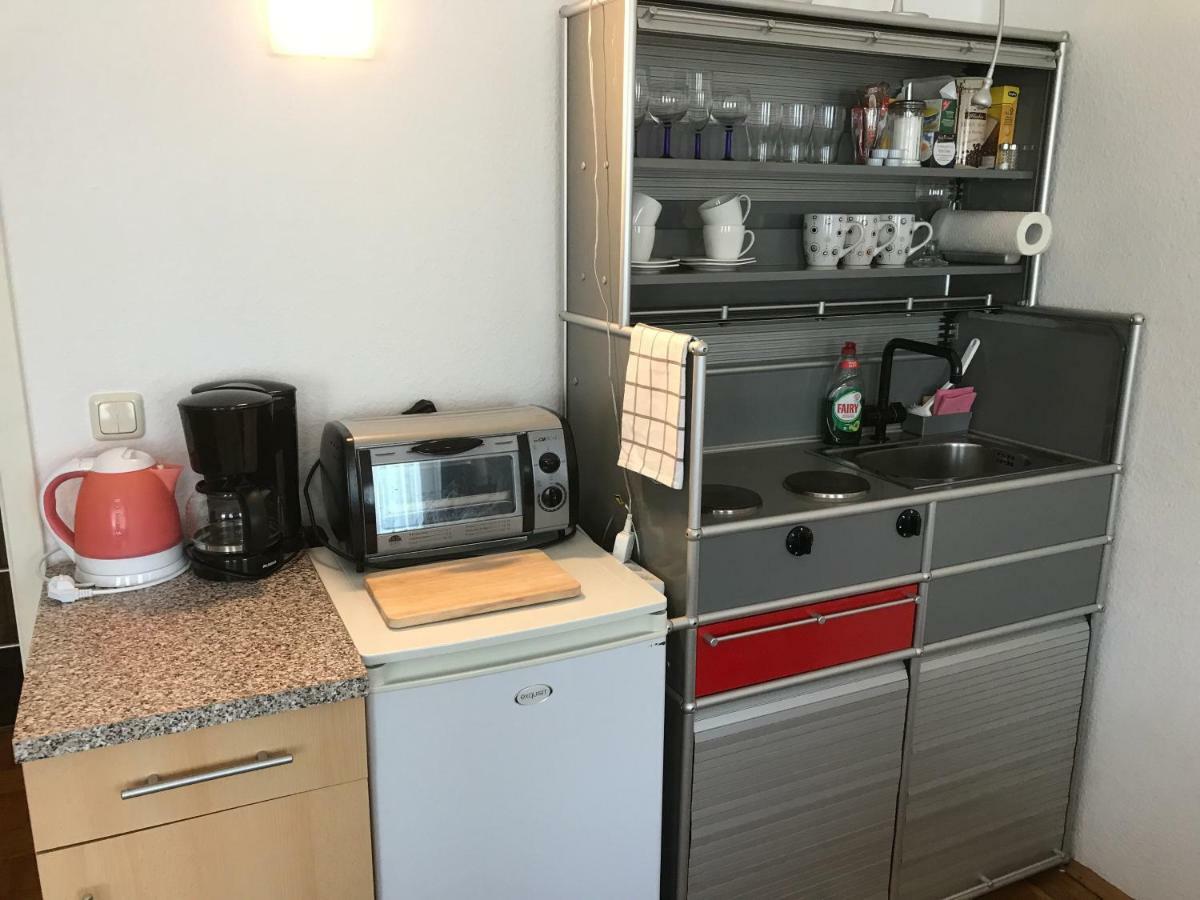 Apartmenthaus Zentrum Komfort Apartments mit Miniküchen verschiedener Größen Kassel Exterior foto
