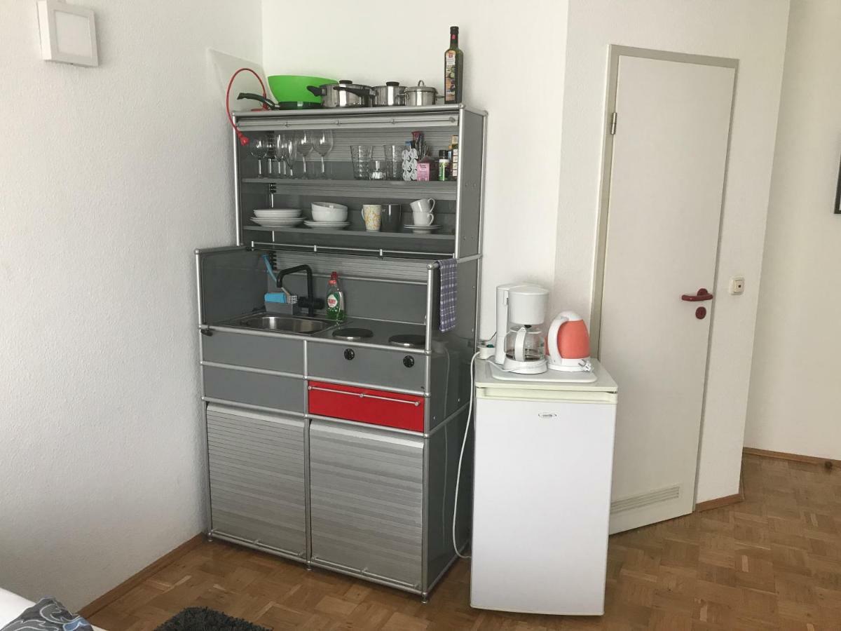Apartmenthaus Zentrum Komfort Apartments mit Miniküchen verschiedener Größen Kassel Exterior foto